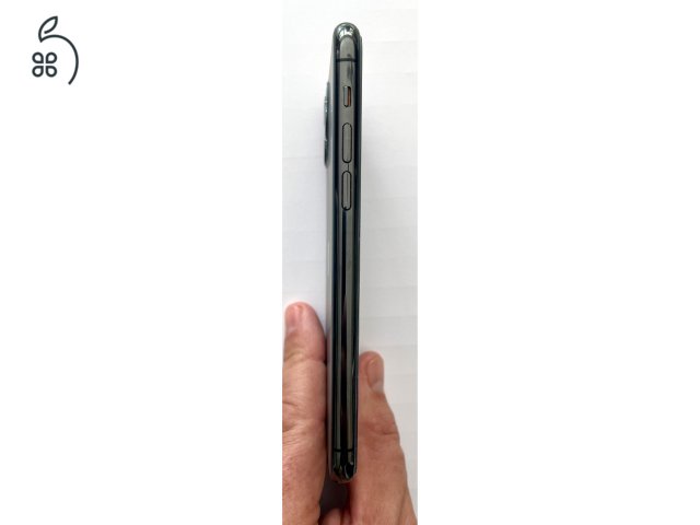 iPhone 11 Pro - 256 GB - Space Grey - apró hibával