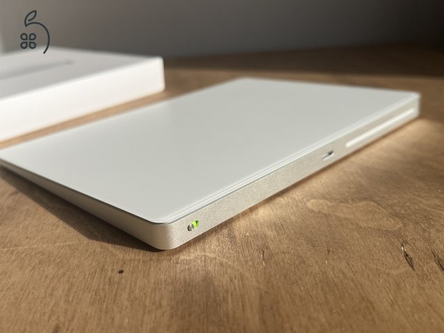 Apple Magic Trackpad 2 - Újszerű, patika állapotban