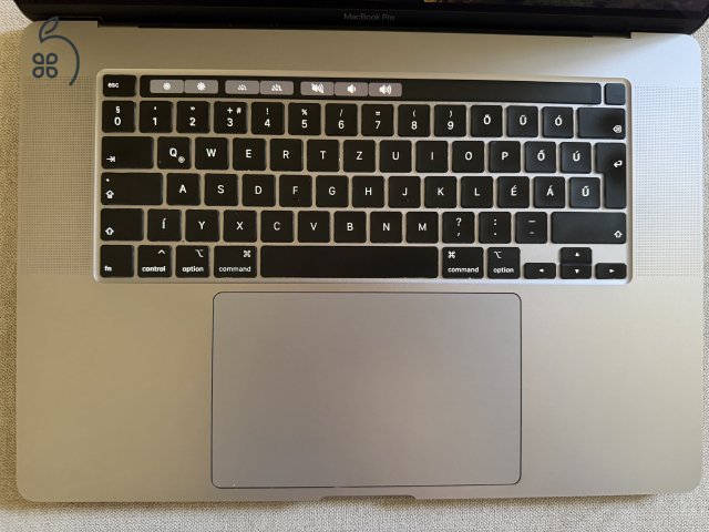 Apple MacBook Pro 16