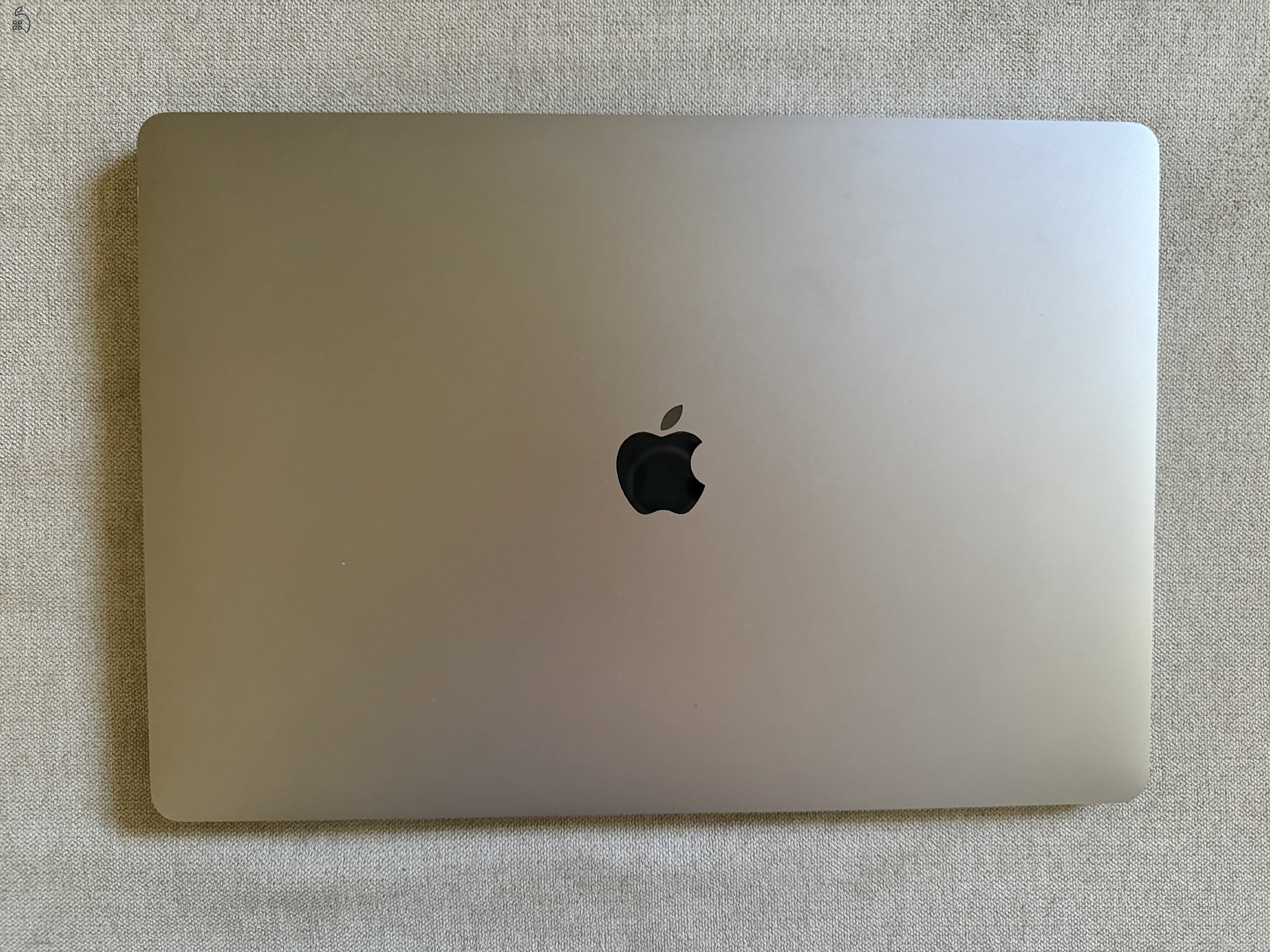 Apple MacBook Pro 16
