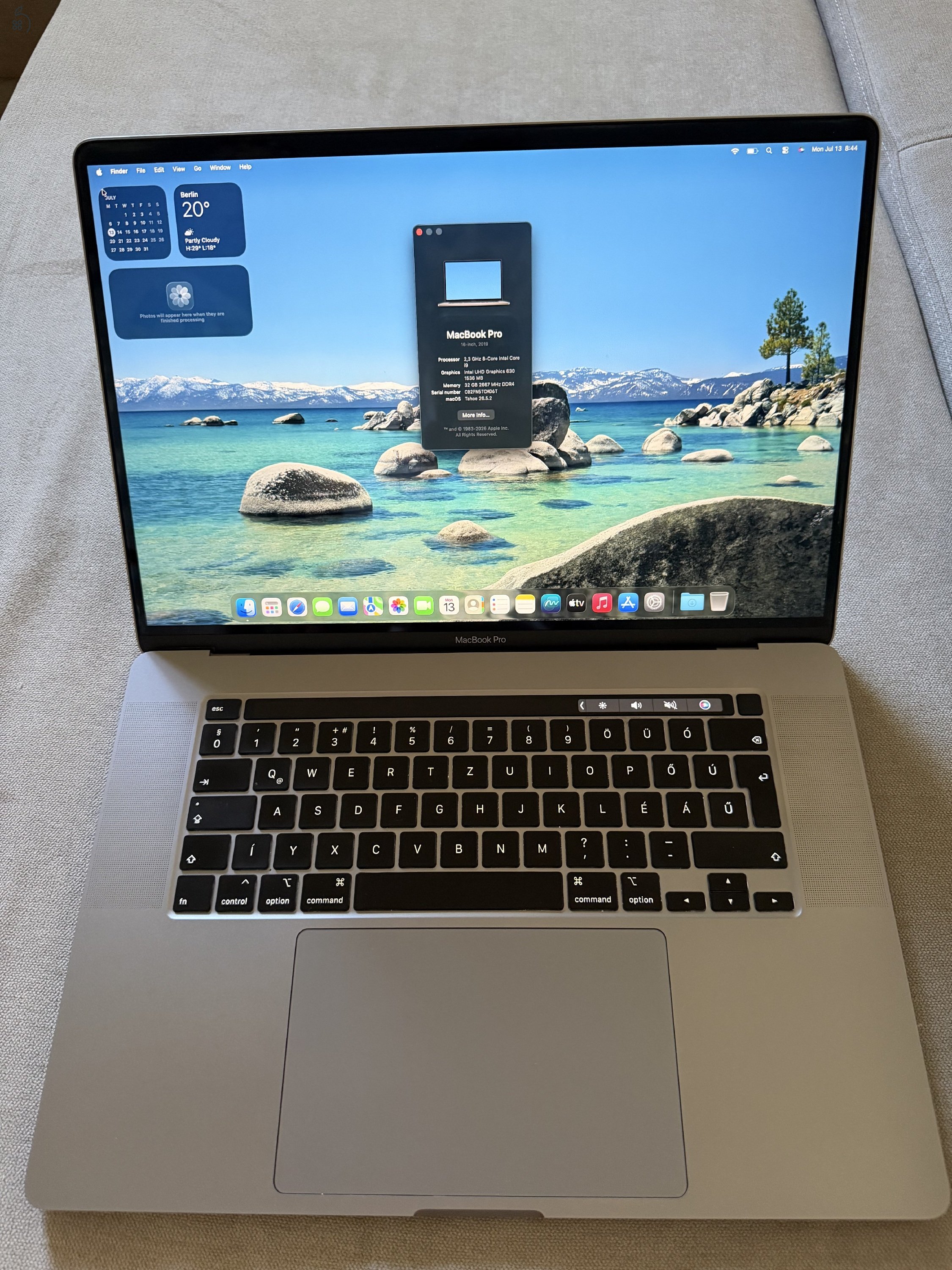 Apple MacBook Pro 16