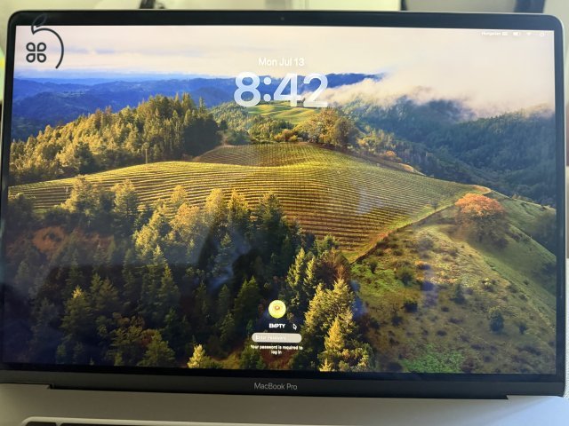 Apple MacBook Pro 16