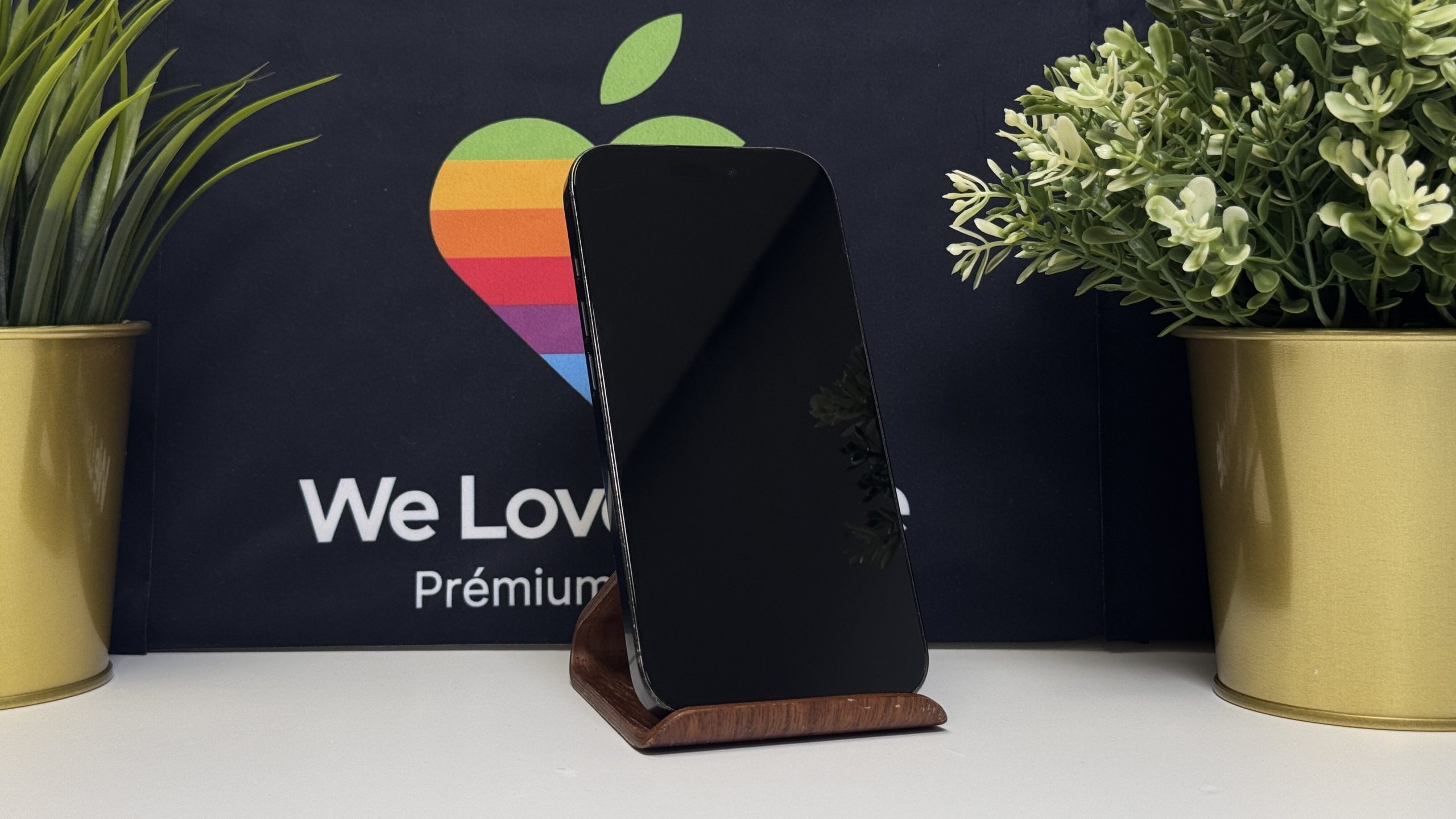 iPhone 16 Pro 128GB, Fekete Titán, Független, Számla, 2 Év Garancia, 100%