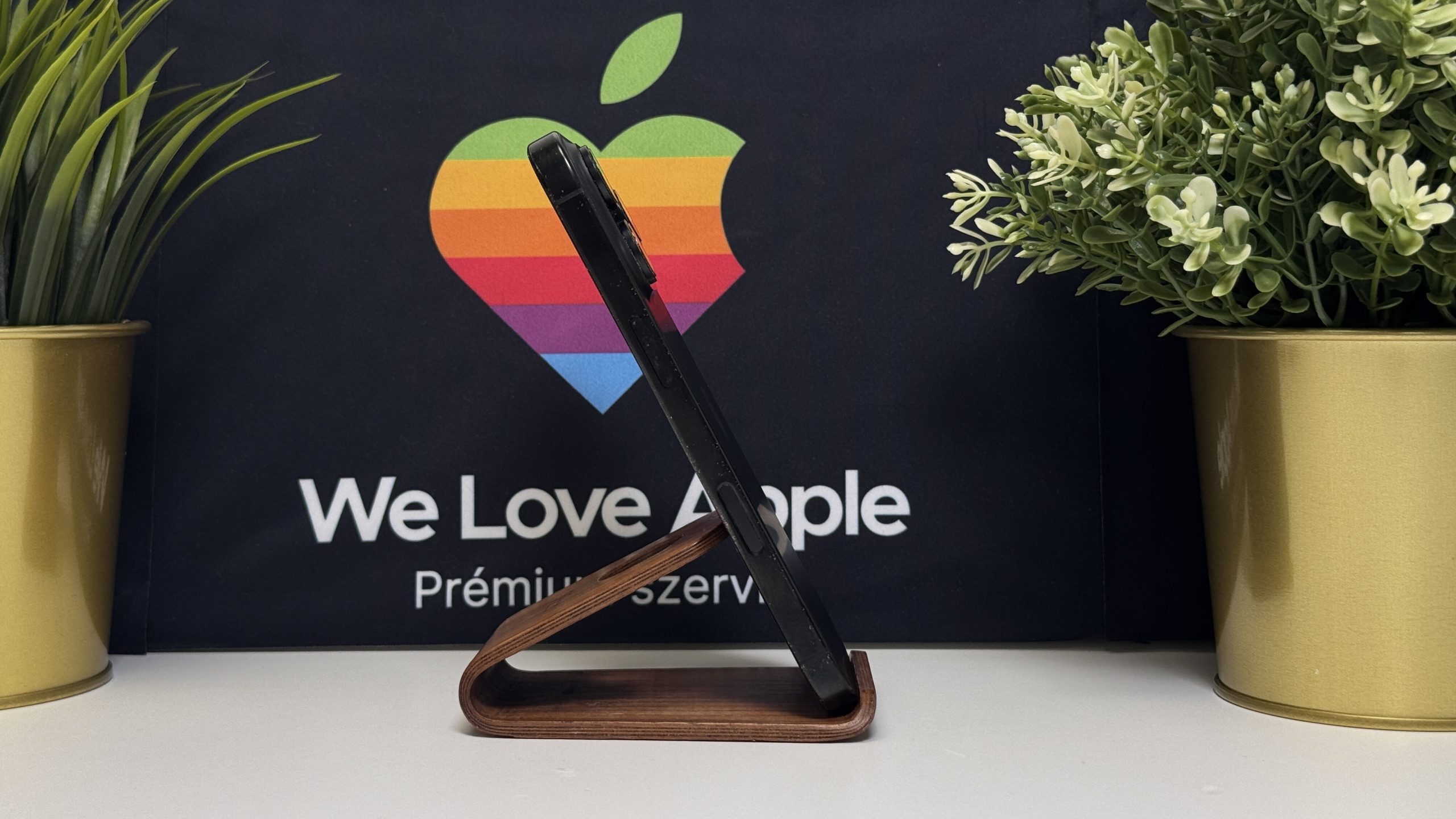 iPhone 16 Pro 128GB, Fekete Titán, Független, Számla, 2 Év Garancia, 100%