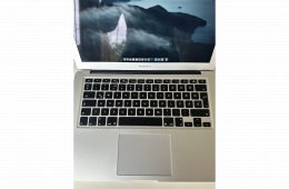MacBook Air 13” 2017 – i5 / 8 GB RAM / 128 GB SSD