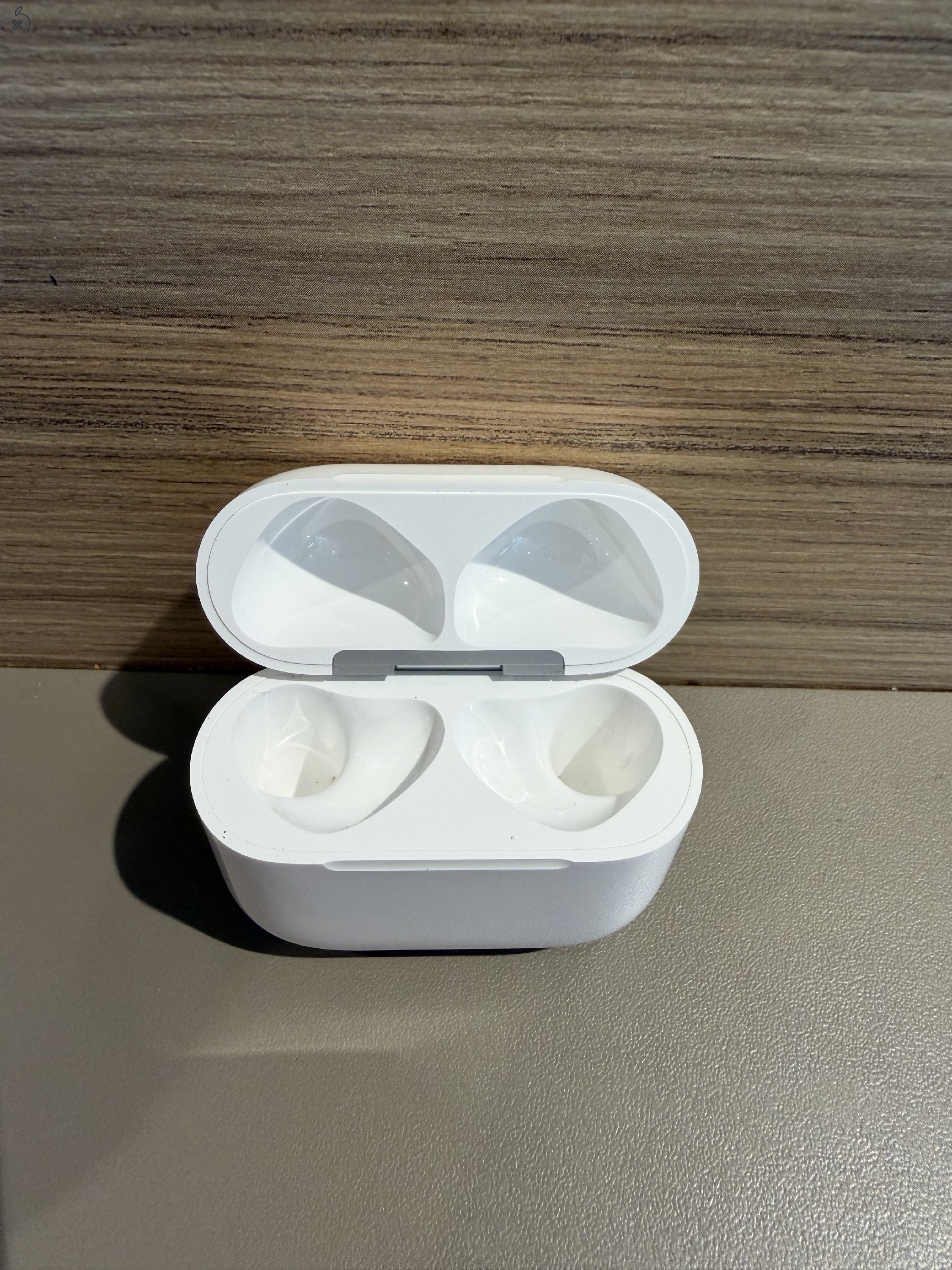 Apple AirPods 4 (ANC)