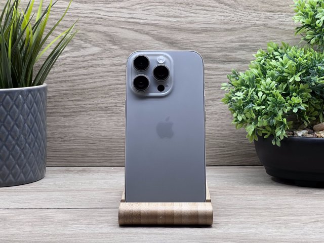 Hibátlan iPhone 16 Pro Natural Titanium 256GB 2 ÉV Garanciával 92%