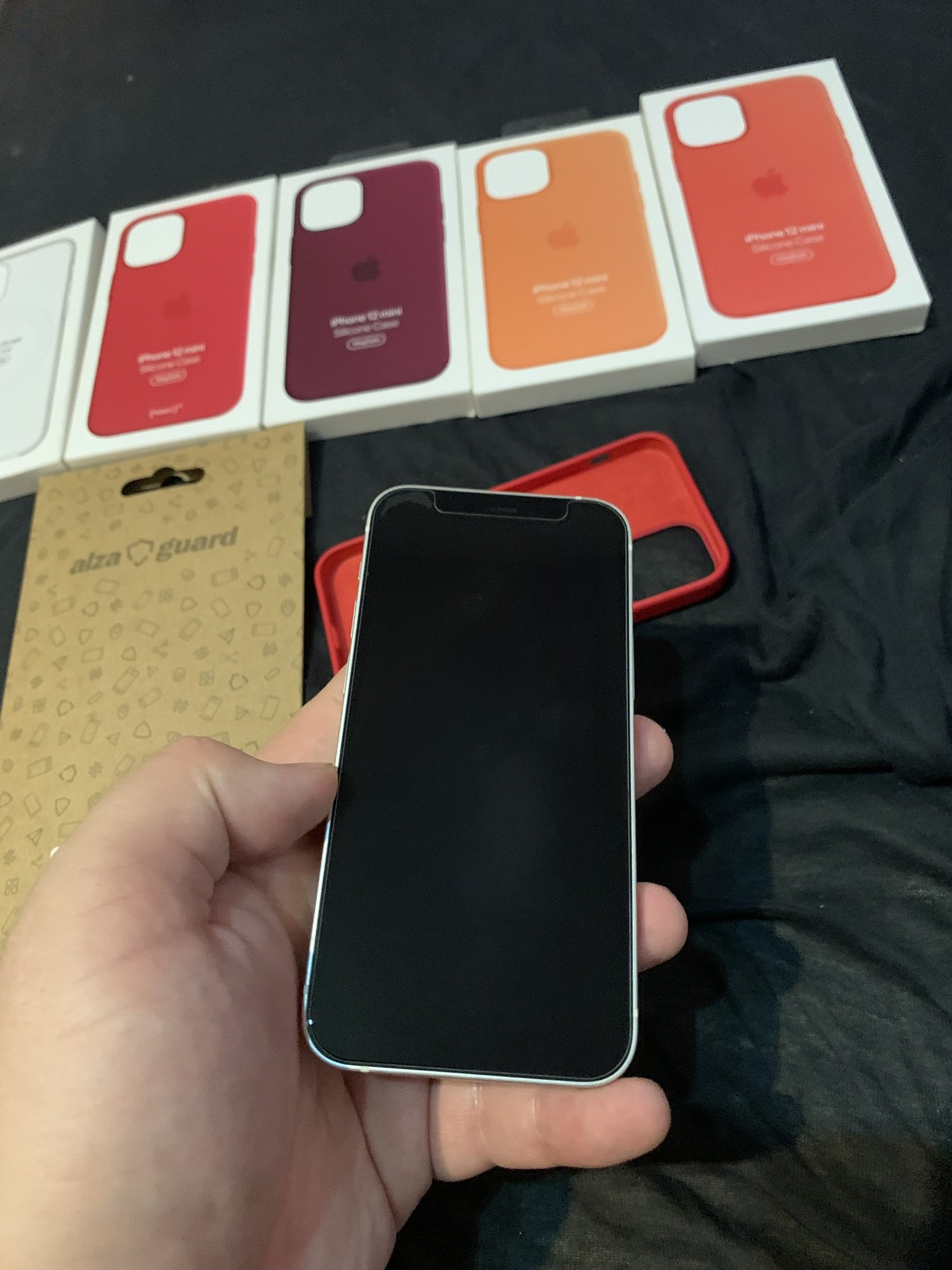 iPhone 12 Mini 100% akku, Makulátlan mikrokarcmentes!