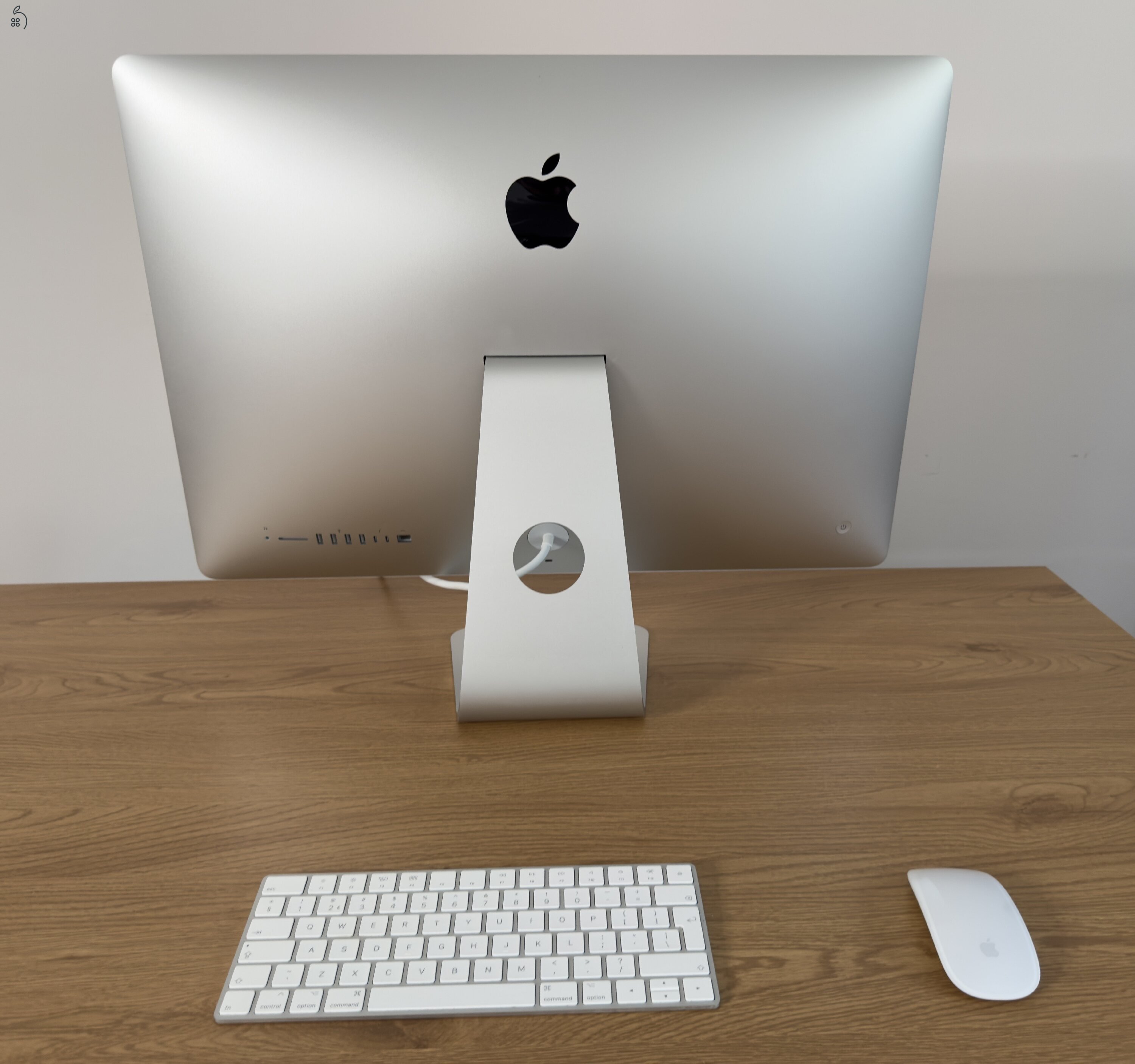 Apple iMac 27″ Retina 5K 2020 – 8-Core i7 / 512 GB SSD / Radeon Pro 5500 XT 8 GB