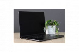 Használt Apple MacBook Pro 16
