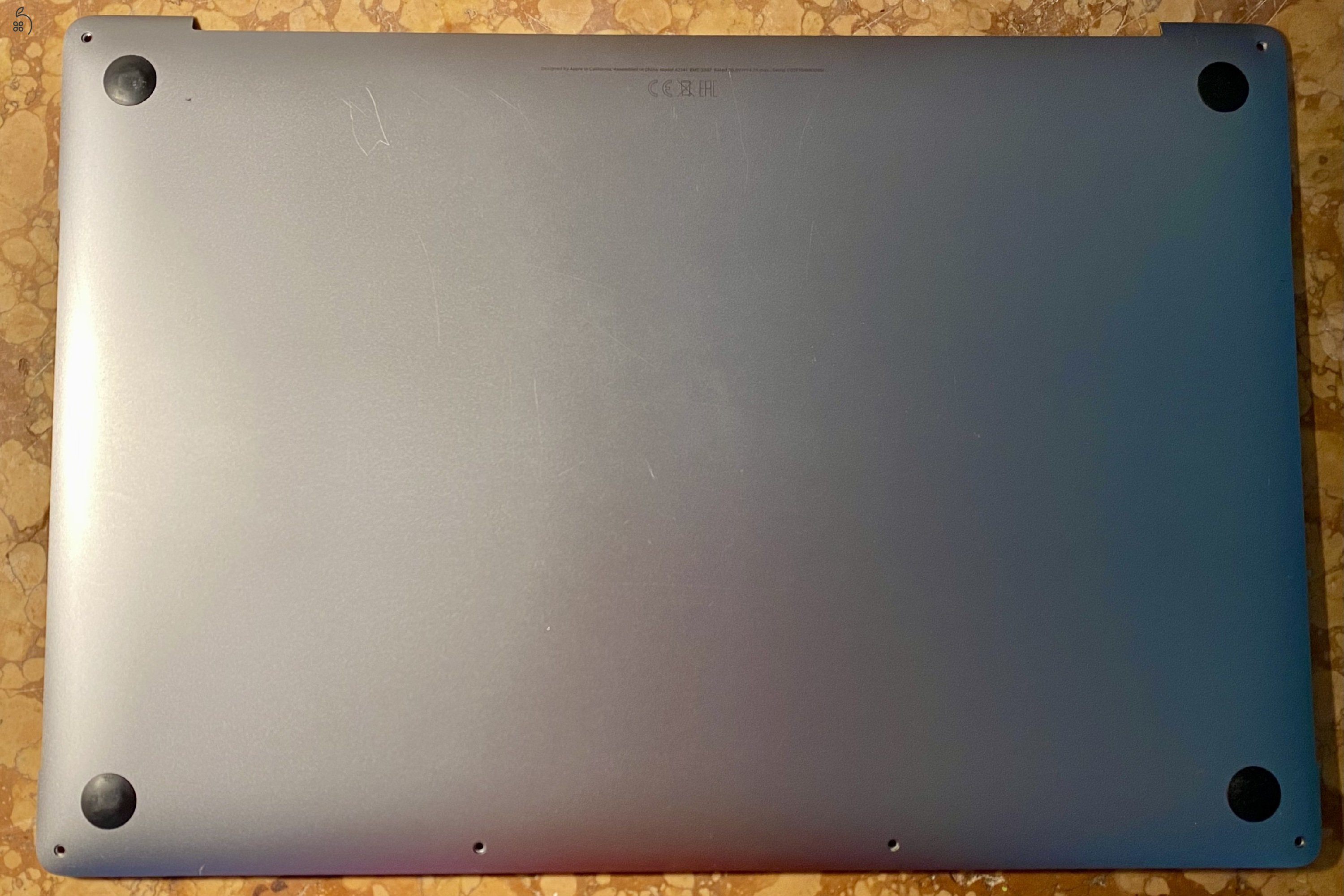 Alsó fedőlap - MacBook Pro 2019 16'' Space Gray