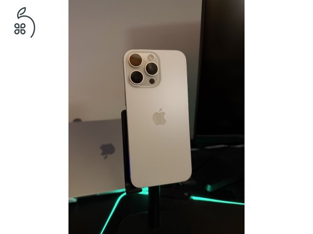 iPhone 16 pro max Fehér Titán 