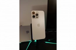 iPhone 16 pro max Fehér Titán 
