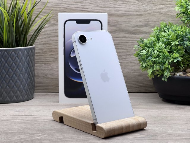 iPhone 16e White 128GB 2 ÉV Garanciával 94%