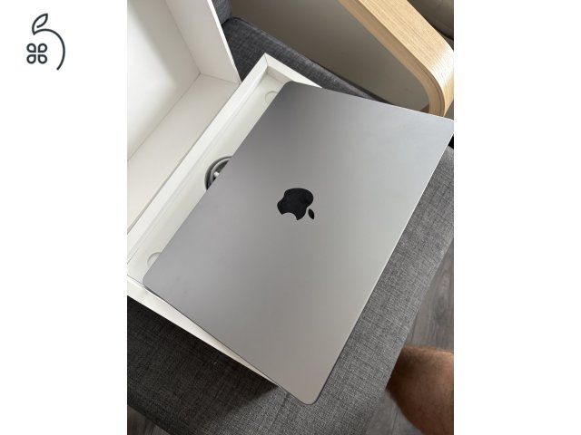 Eladó a 2023-as MacBook Pro 14