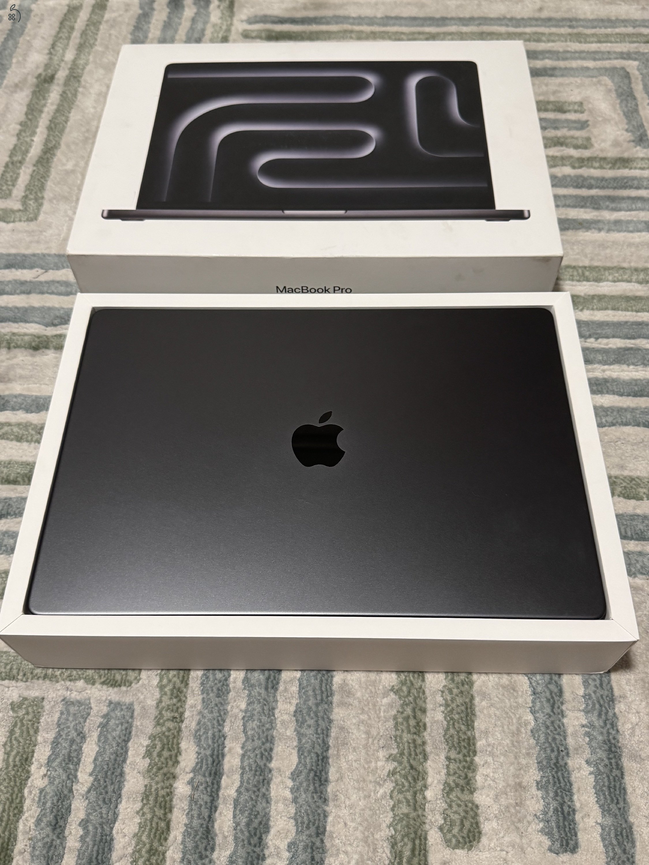 MacBook PRO 16” M3 Pro Chip 18GB/512GB akku 92% fulldoboz