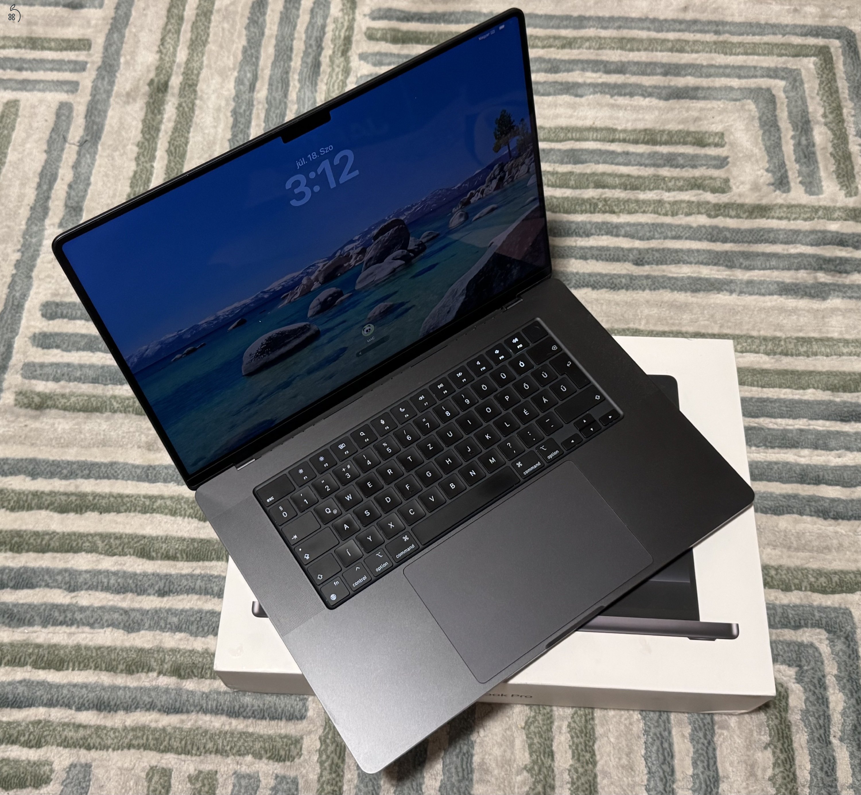 MacBook PRO 16” M3 Pro Chip 18GB/512GB akku 92% fulldoboz