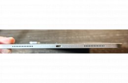 Ipad Pro 2020 11' + Logitech Slim Folio Pro billentyűzet + tok