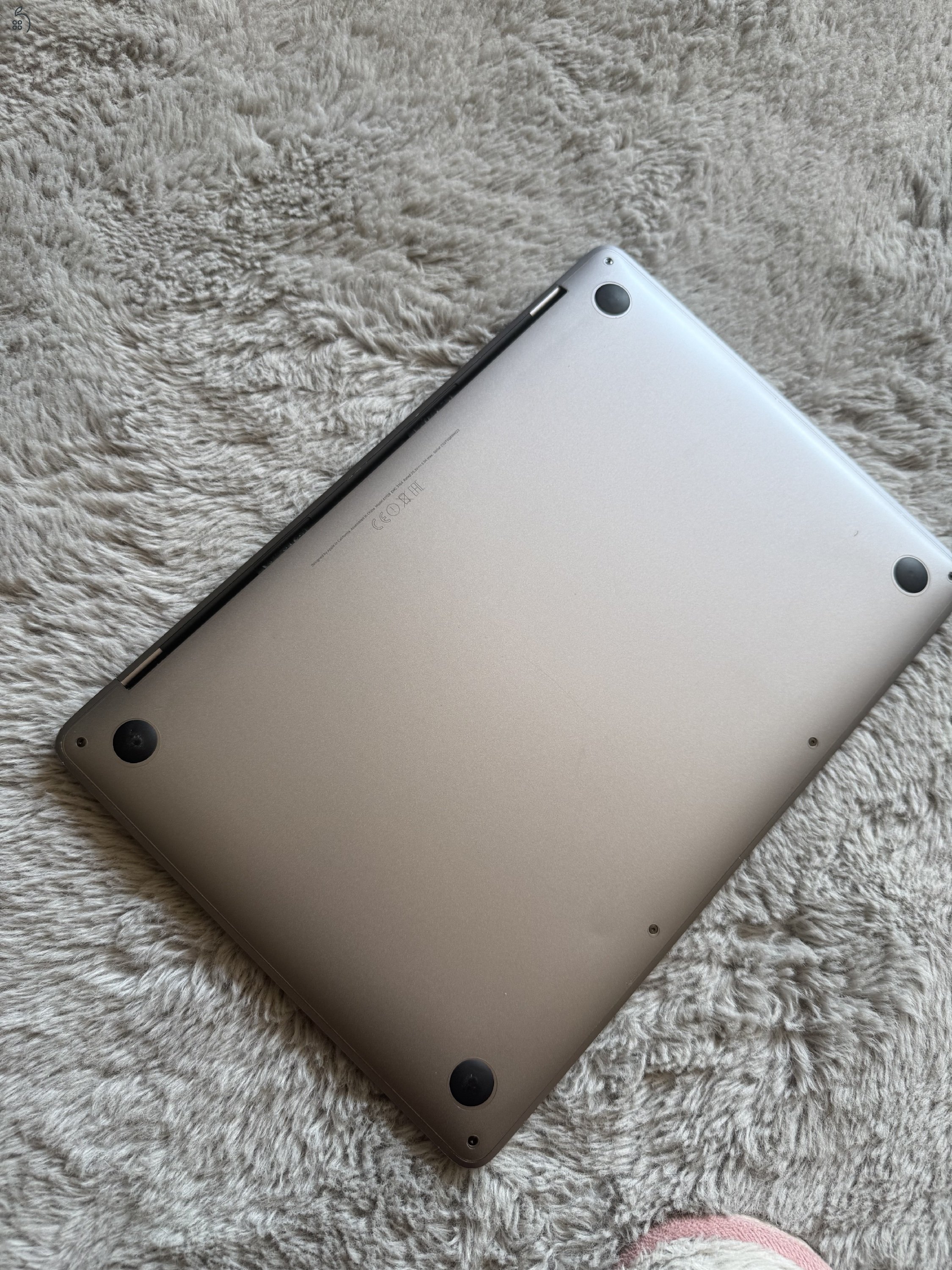 Eladó Apple MacBook Pro 13” (2017) – Friss akkumulátorral, megkímélt állapotban!
