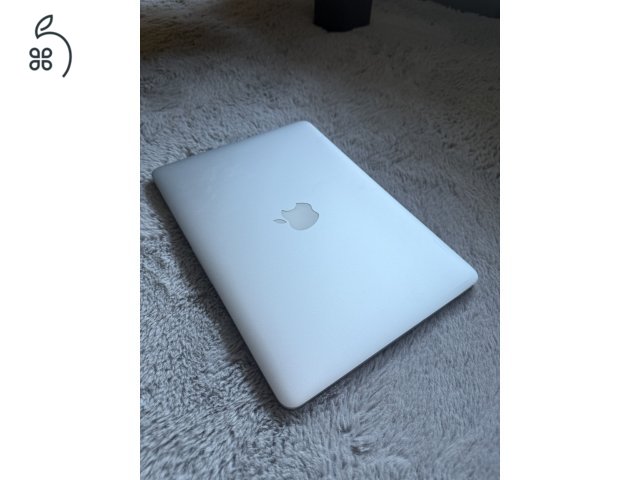 Eladó Apple MacBook Pro Retina 13” (2013 vége) – Friss akkumulátorral, megkímélt állapotban!