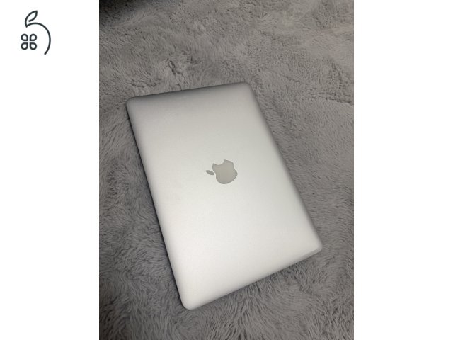 Eladó Apple MacBook Pro Retina 13” (2013 vége) – Friss akkumulátorral, megkímélt állapotban!