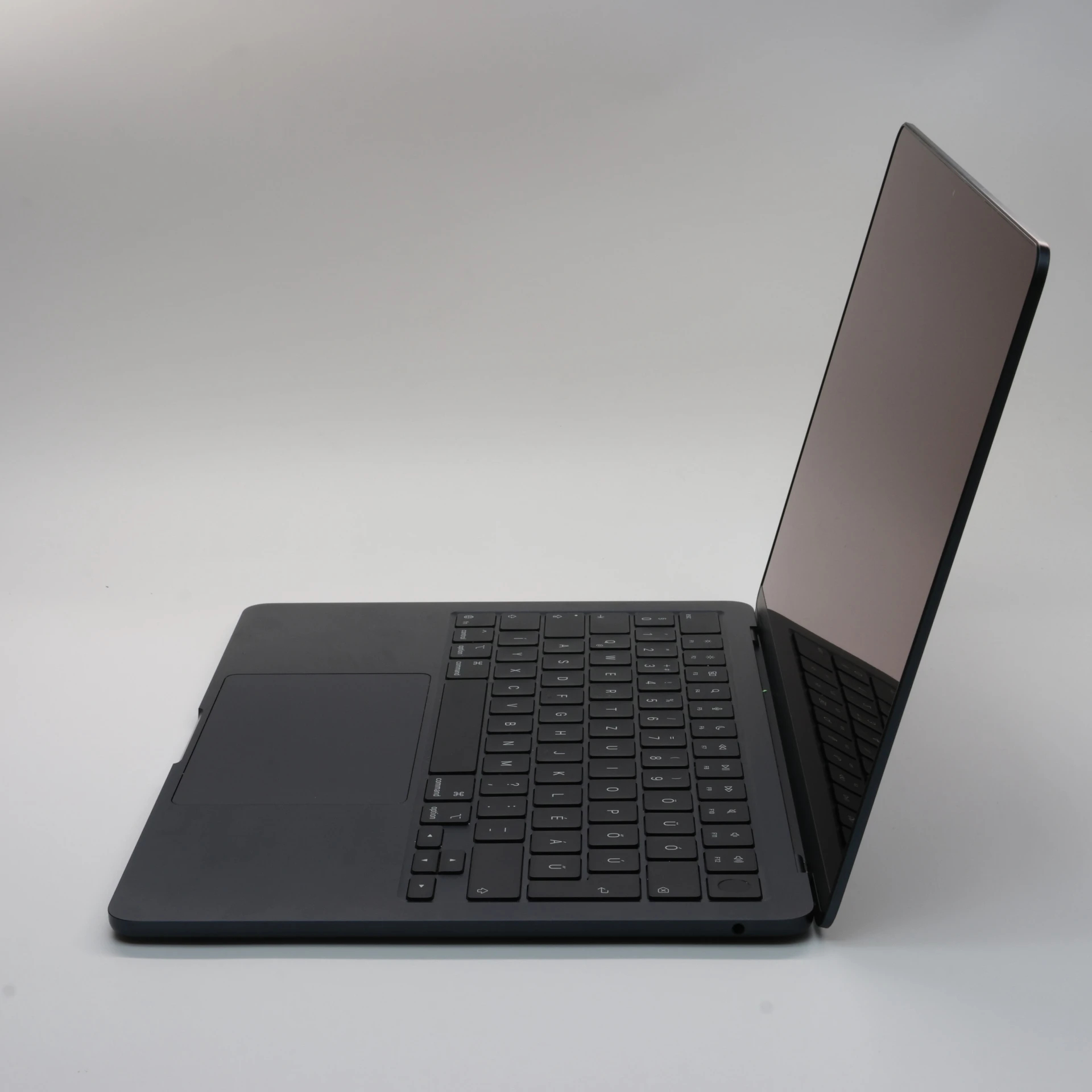 Apple MacBook Air M4 2025 13