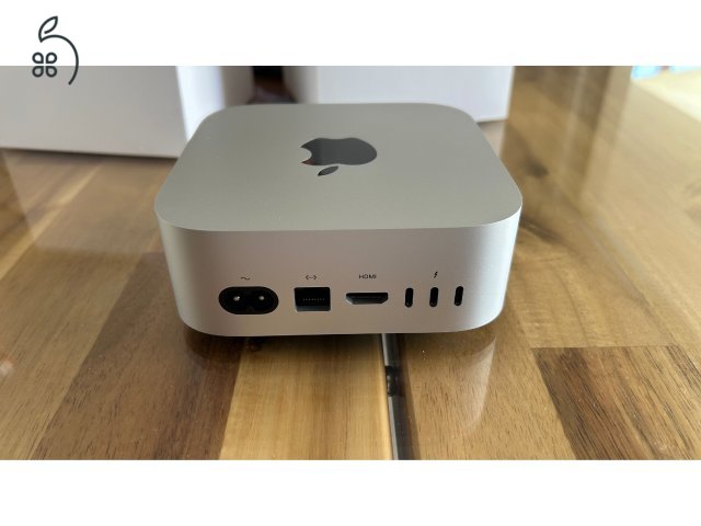 Mac Mini M4 16GB RAM 256 GB SSD