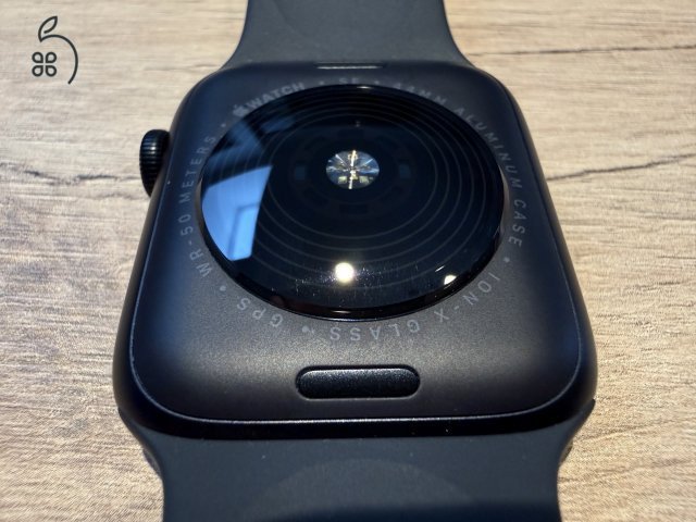 Új Apple Watch SE 3  közel két év garanciával eladó