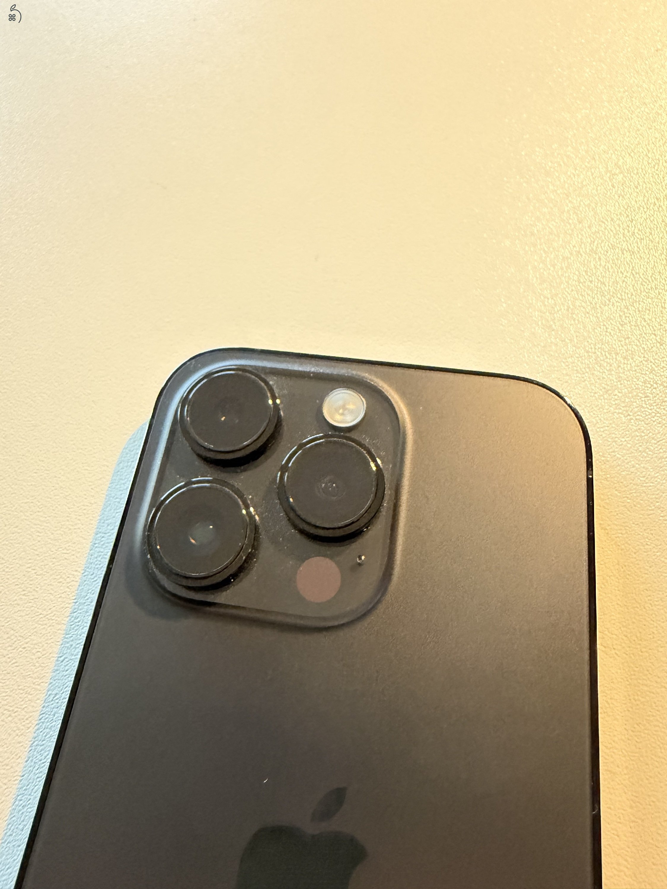 Apple iPhone 14 Pro 256 GB Space Black – Független – 84% Akku – Szép állapot