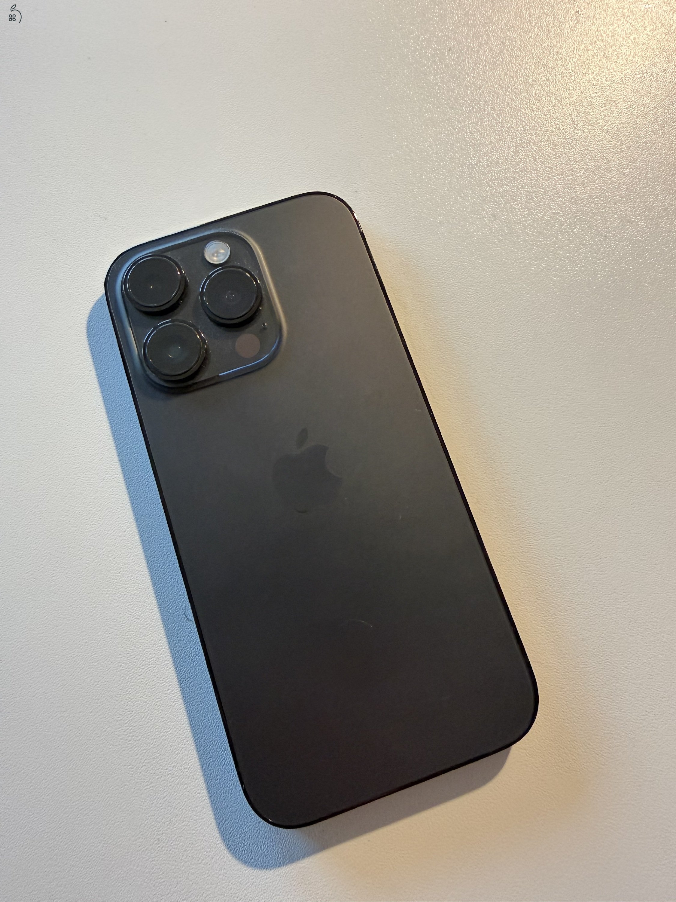 Apple iPhone 14 Pro 256 GB Space Black – Független – 84% Akku – Szép állapot