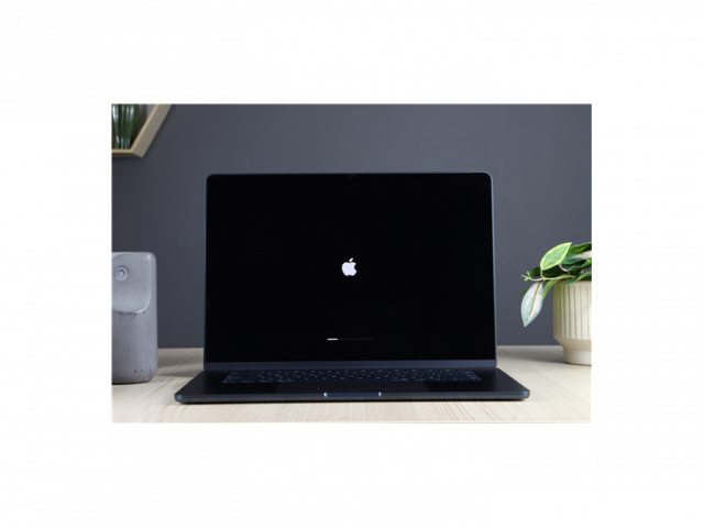 Használt Apple Macbook Air 15