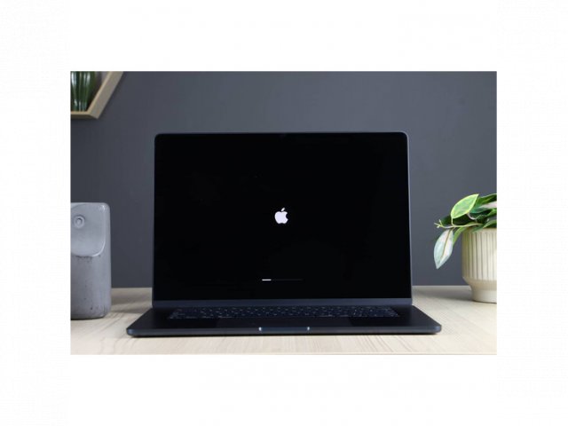 Használt Apple Macbook Air 15