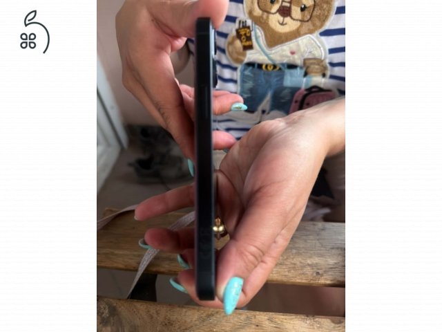 Eladó IPhone 13 (256GB) 
