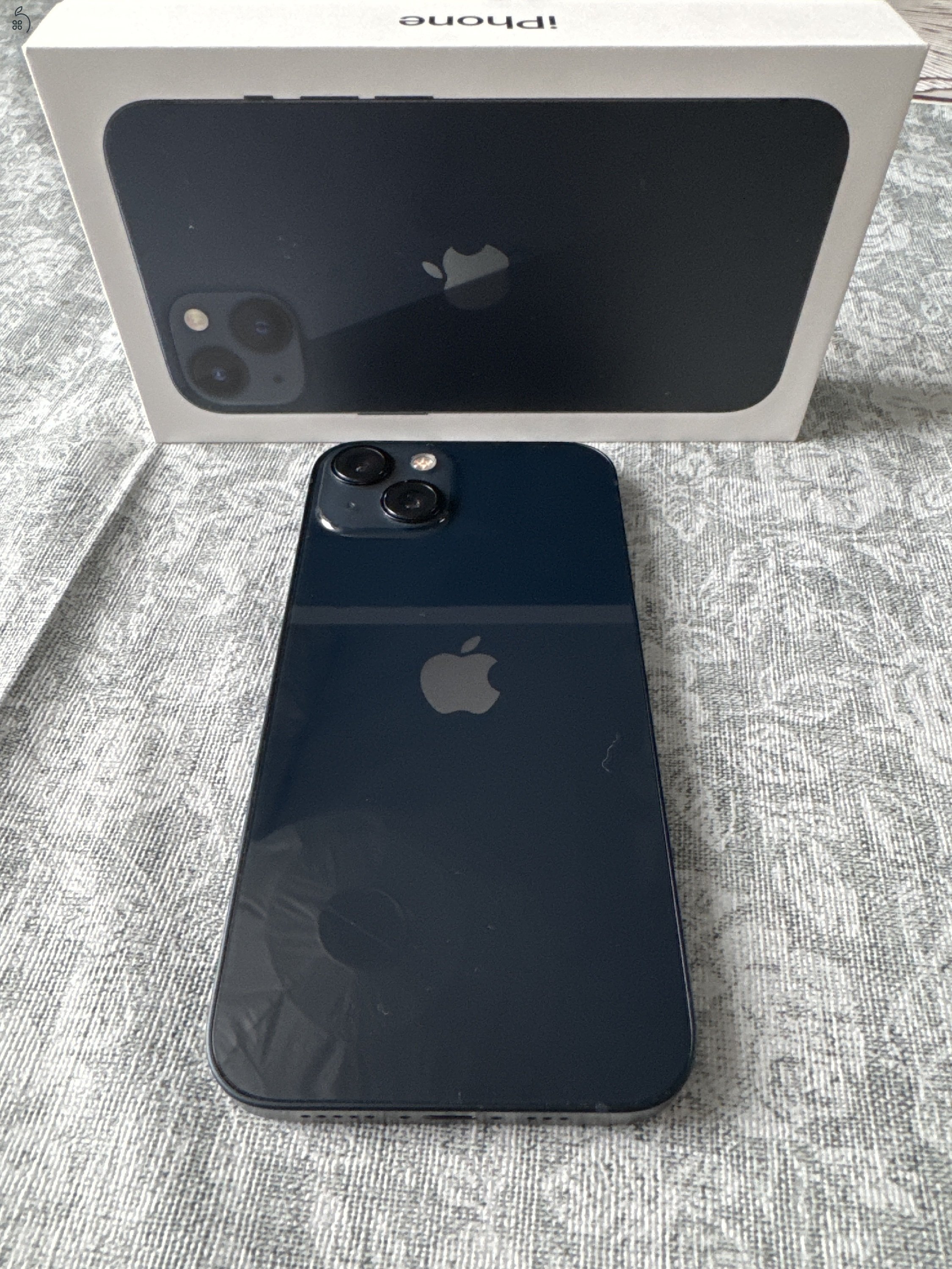 Eladó IPhone 13 (256GB) független!