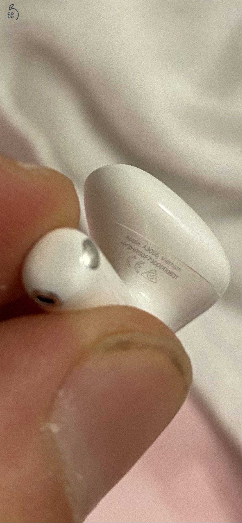 Apple AirPods 4 (ANC) – 1 hónapos, garanciás, hibátlan, EREDETI!!!!!!!