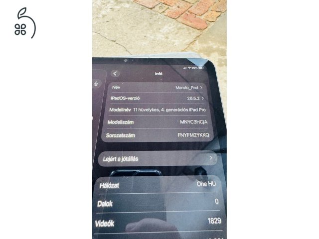 iPad Pro 11 4th Gen M2 128Gb wifi+cellular + smart tok