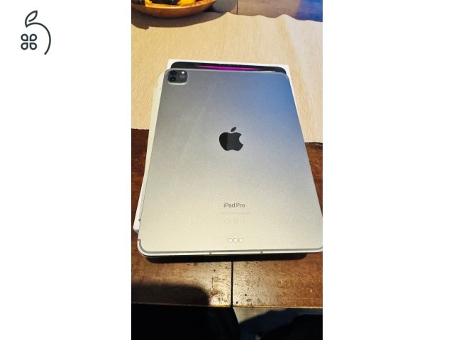 iPad Pro 11 4th Gen M2 128Gb wifi+cellular + smart tok