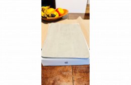 iPad Pro 11 4th Gen M2 128Gb wifi+cellular + smart tok