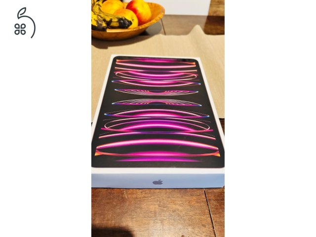 iPad Pro 11 4th Gen M2 128Gb wifi+cellular + smart tok