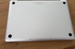 MacBook Pro 15 Late 2011 2.2Ghz négymagos i7 / 8 GB RAM / 128GB SSD / dGPU leválasztva