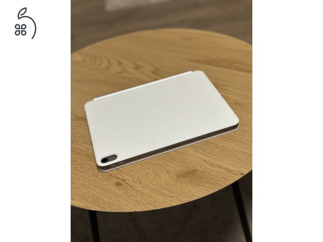Eladó makulátlan iPad Air 11