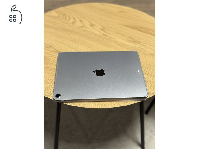 Eladó makulátlan iPad Air 11