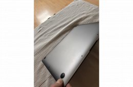 Eladó MacBook Air 2020 retina 13,3