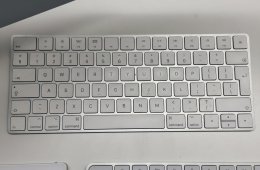  Apple iMac 27” Retina 5K (2017) | 24 GB RAM | 1 TB SSD | Teljes Apple szett