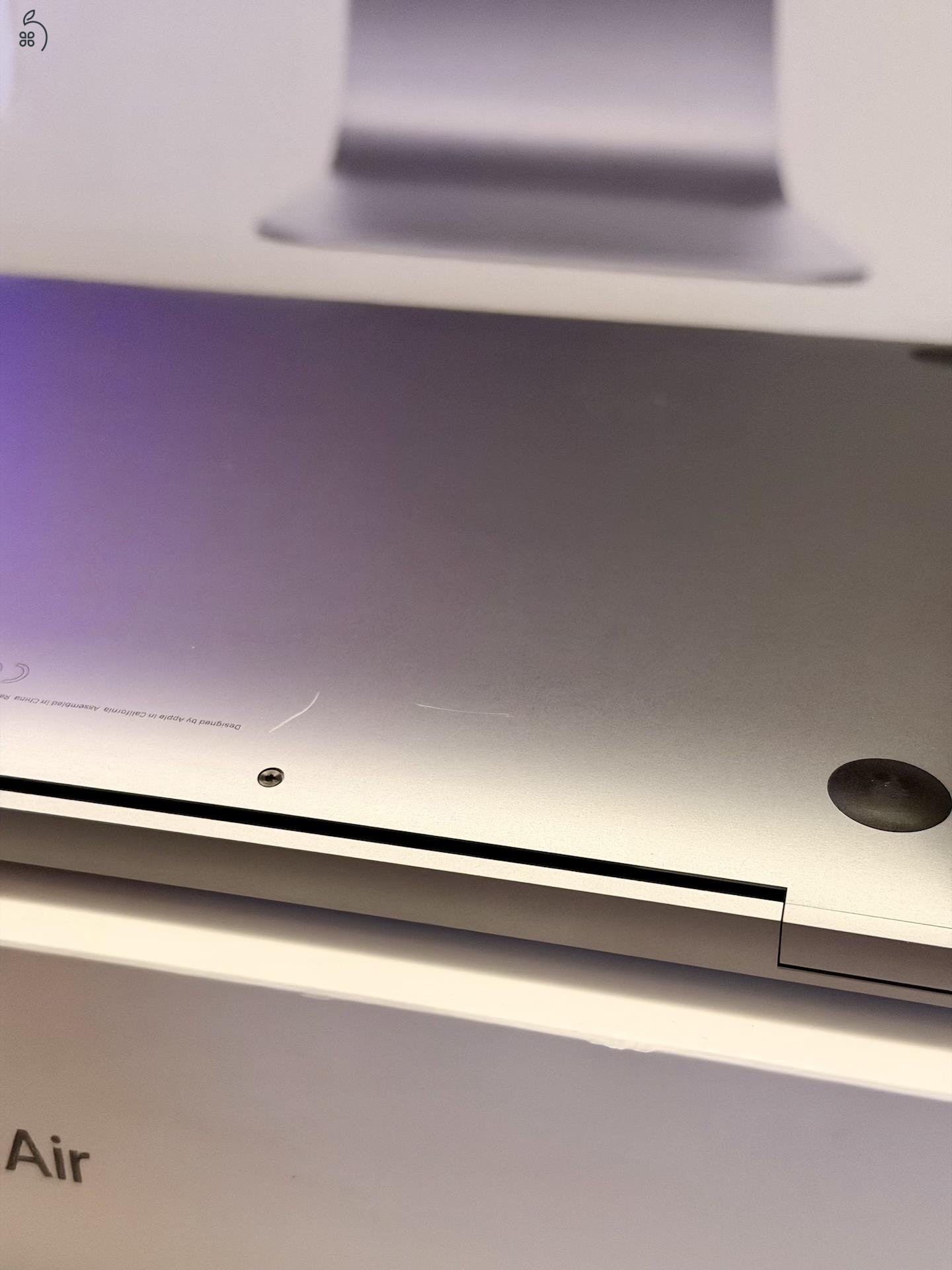 Apple MacBook Air 13” M1 (2020) | 8 GB RAM | 512 GB SSD | Doboz, számla |