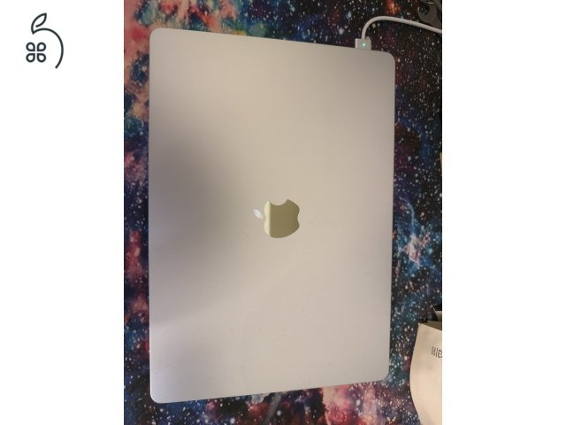 Macbook air M4 15” 256gb