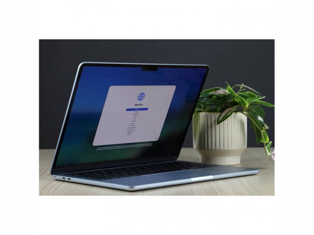 Újszerű MacBook Air 13