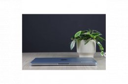 Újszerű MacBook Air 13