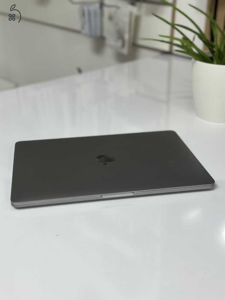MacBook Pro 13