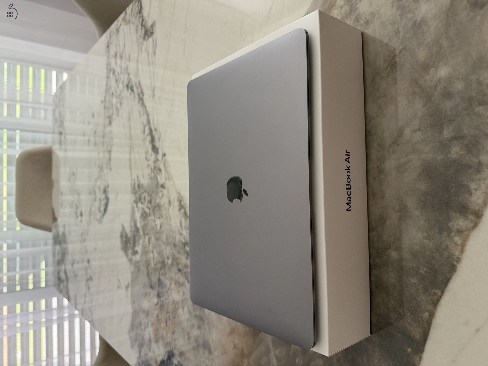 Apple MacBook Air 13